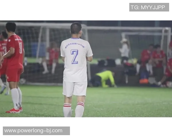 探索温州足球明星的精彩瞬间与成长历程的官方网站