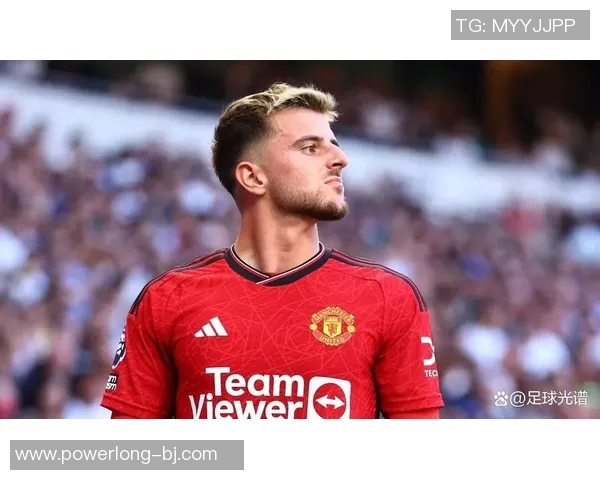 足球明星芒特的精彩瞬间回顾与职业生涯亮点分析 足球明星芒特的精彩瞬间回顾与职业生涯亮点分析