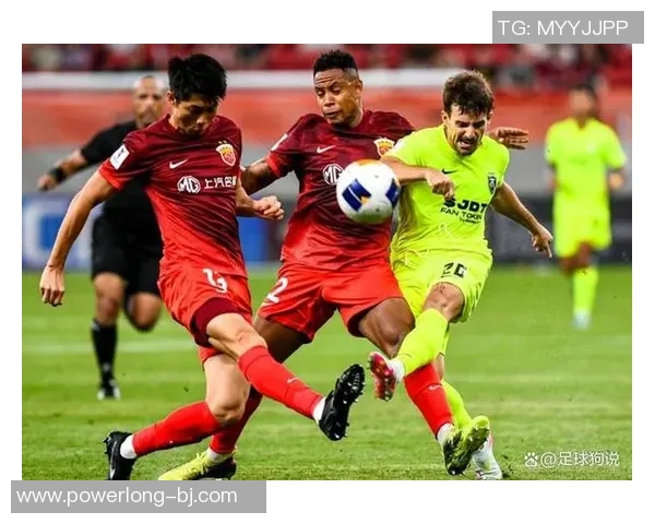 成都足球队包夹战术深度解析与战绩影响探讨 成都足球队包夹战术深度解析与战绩影响探讨