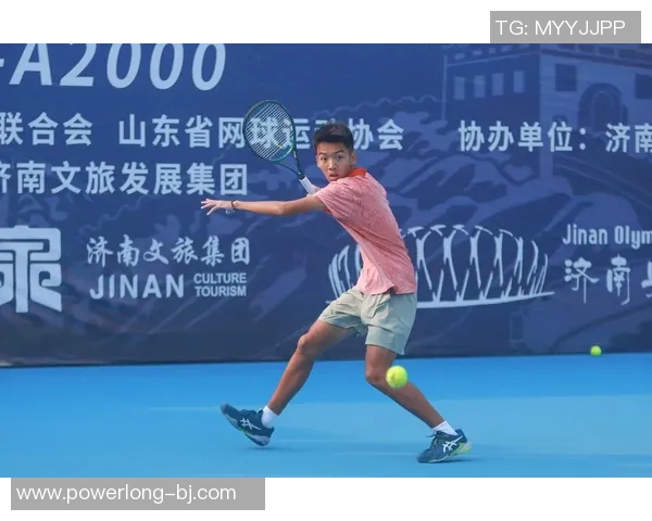 成都网球队战术实力强劲荣登全国网球战术排行榜第四名 成都网球队战术实力强劲荣登全国网球战术排行榜第四名